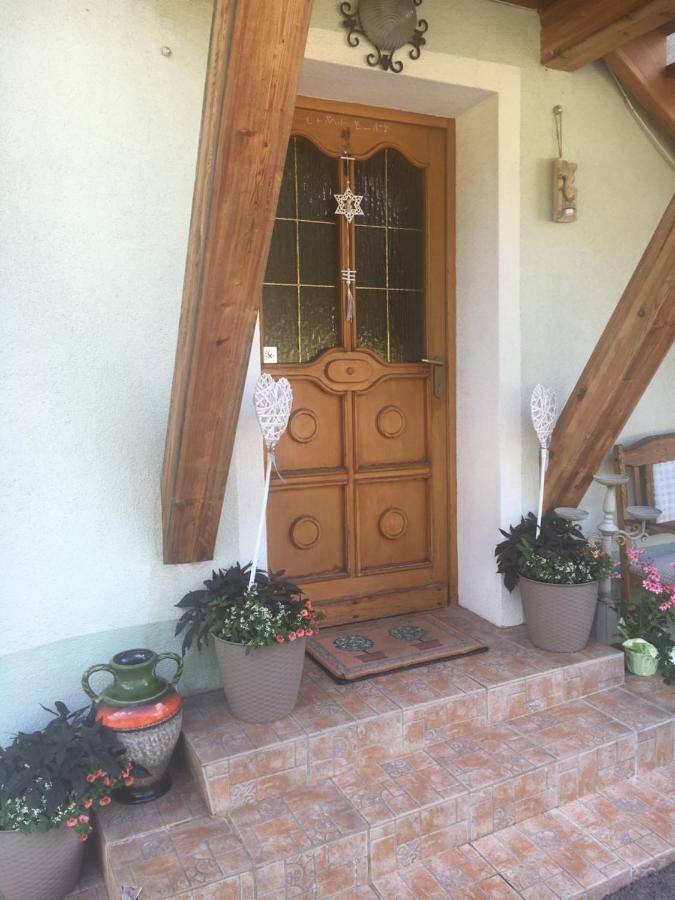 Ferienwohnung Renate Arnoldstein Luaran gambar
